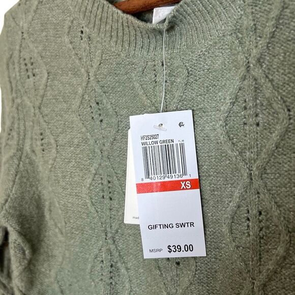Hippie Rose NWT Cable Knit Textured Crew Pullover Sweater Willow Green Size XS - Picture 7 of 10